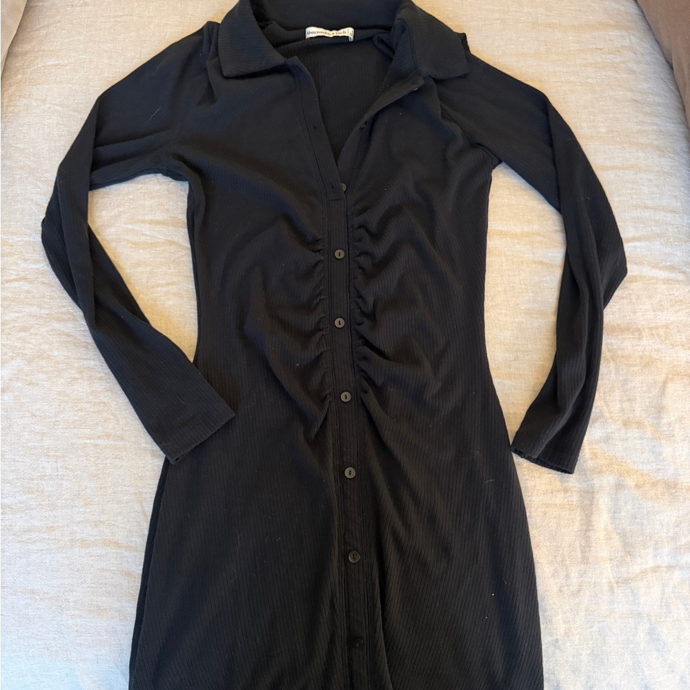 Abercrombie & Fitch Black Long-Sleeve Button-Front Ribbed Dress